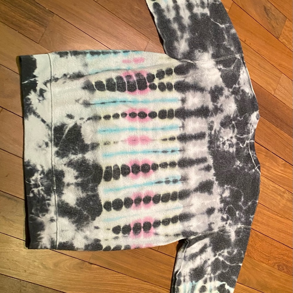 CREWNECK - Picture 4 of 6
